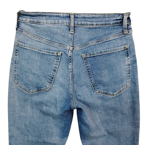 Old Navy Extra Stretch O.G. Straight Jeans Size 6 Short Medium Blue Wash Hi Rise - Picture 4 of 7